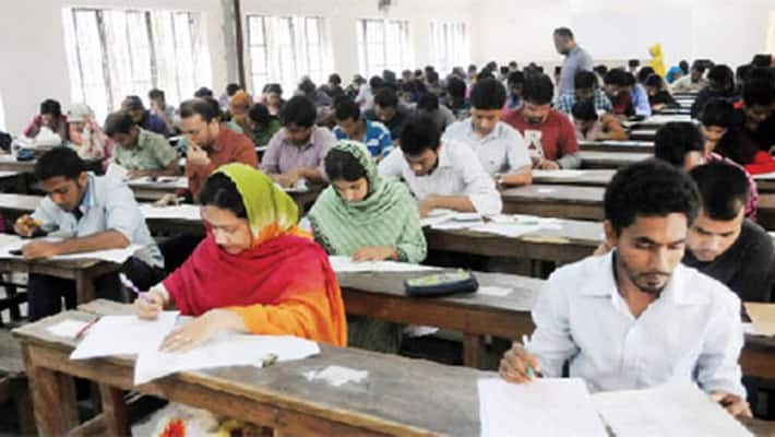AP Government decides six papers in Tenth class exams from 2022-23 academic year AP Government decides six papers in Tenth class exams from 2022-23 academic year