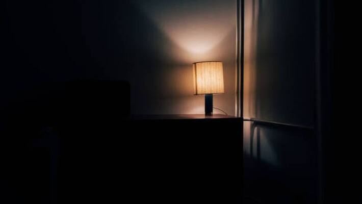 Sleeping in a dark room can reduce belly fat, says research bpsb Sleeping in a dark room can reduce belly fat, says research bpsb