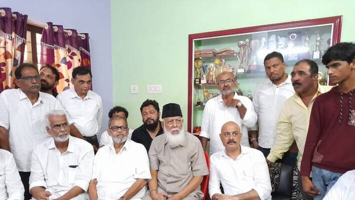 muslim central committee Gives Rs 30 lakh To Mangaluru masood and fazil Family rbj muslim central committee Gives Rs 30 lakh To Mangaluru masood and fazil Family rbj