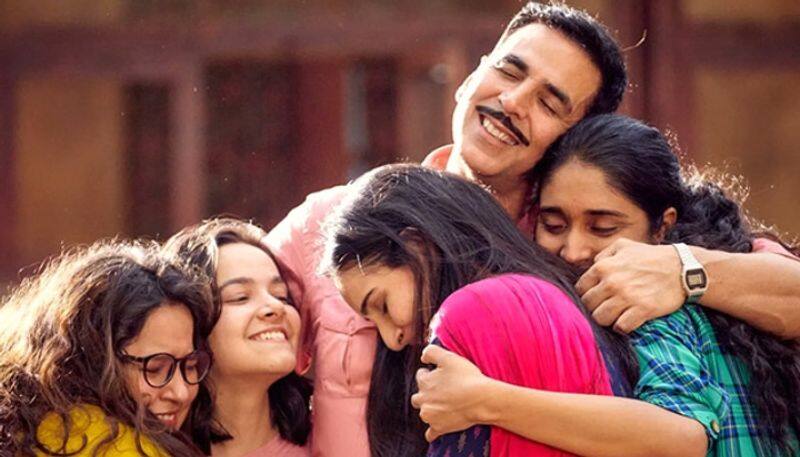 actor akshay kumar movie Raksha Bandhan first day box office collection