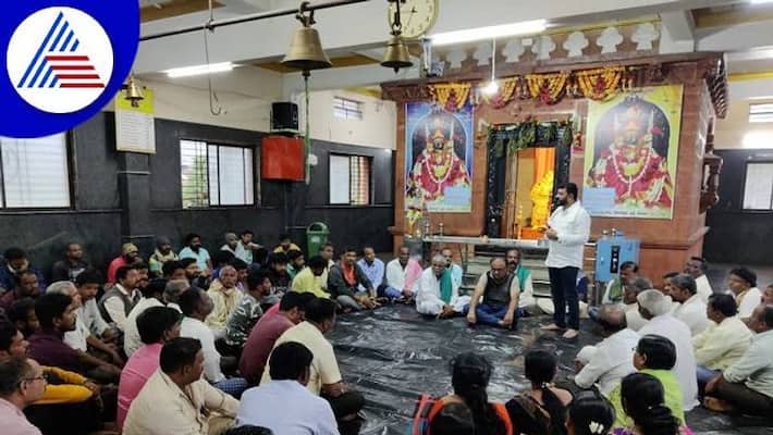 Villagers Agree to Hoist the Flag in August 15th in Dharwad grg Villagers Agree to Hoist the Flag in August 15th in Dharwad grg