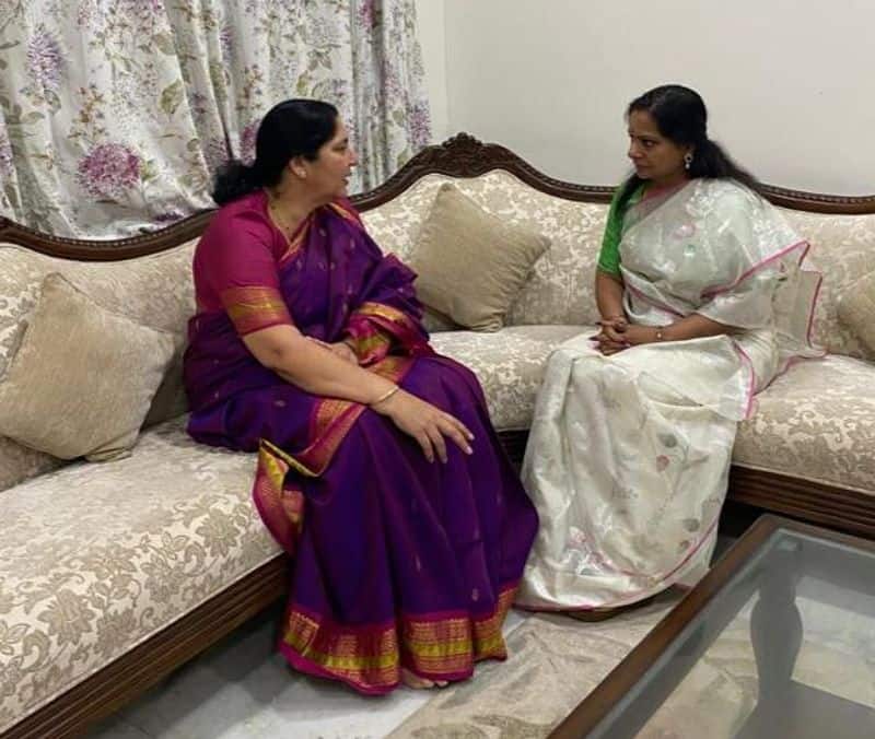 MLC Kavita condolence on Minister Satyavati Rathore's mother's death