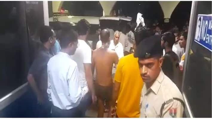 chittorgarh news due to lighting strike acid tank blast in hindustan zink limited ten employee severely injured one died sca chittorgarh news due to lighting strike acid tank blast in hindustan zink limited ten employee severely injured one died sca