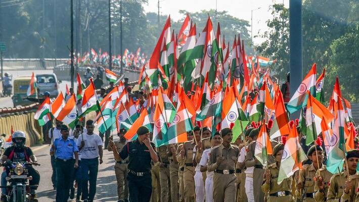 Har ghar tiranga campaign creates demand for national flag all over India Har ghar tiranga campaign creates demand for national flag all over India