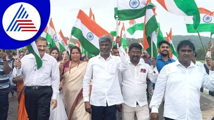 Har ghar tiranga campaign by thousands of students Uttara kannada gow Har ghar tiranga campaign by thousands of students Uttara kannada gow