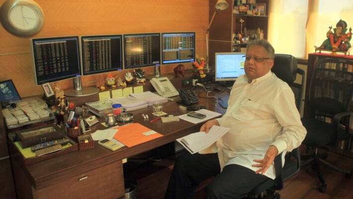 who is Rakesh Jhunjhunwala Starting with a capital of 5 thousand rs he became Big Bull of Dalal Street bsm who is Rakesh Jhunjhunwala Starting with a capital of 5 thousand rs he became Big Bull of Dalal Street bsm