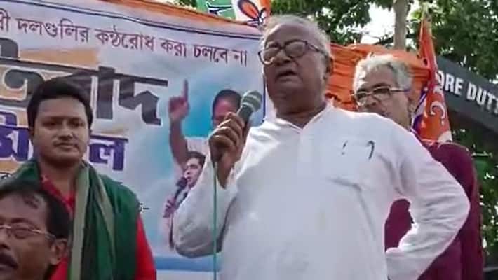 MP Saugata Roy speaks against BJP, CPIM, Congress from the TMC protest meeting ANBSS MP Saugata Roy speaks against BJP, CPIM, Congress from the TMC protest meeting ANBSS