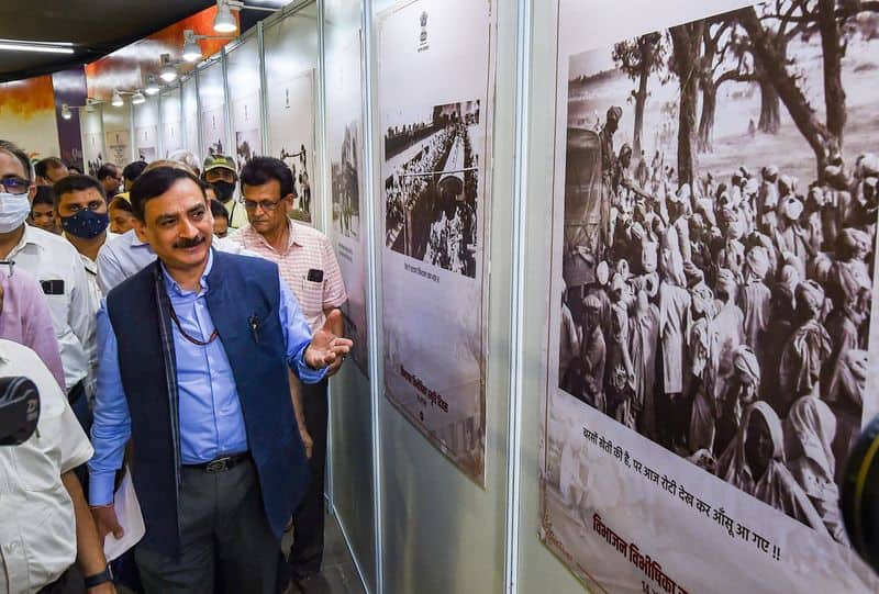 BJP pay homage on Partition Horrors Remembrance Day, Congress takes on PM Modi, DVG