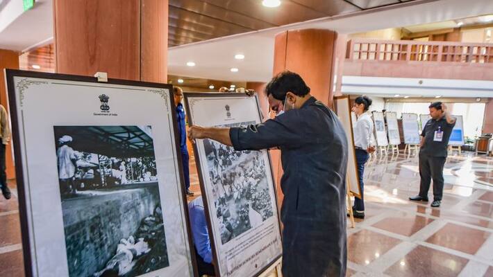 BJP pay homage on Partition Horrors Remembrance Day, Congress takes on PM Modi, DVG BJP pay homage on Partition Horrors Remembrance Day, Congress takes on PM Modi, DVG