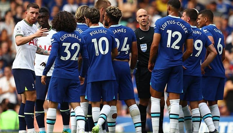 football epl Ban referee Anthony Taylor, demand thousands of livid Chelsea fans; Thomas Tuchel agrees snt
