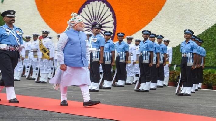 Gun salute on Independence Day for the first time through Indian made guns Gun salute on Independence Day for the first time through Indian made guns