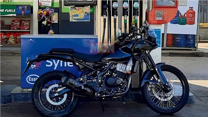 Upcoming Royal Enfield Himalayan 450 Spotted At A Petrol Pump Upcoming Royal Enfield Himalayan 450 Spotted At A Petrol Pump