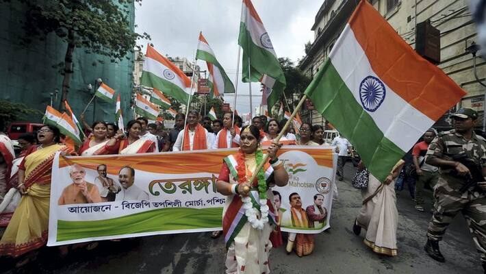 Over 5 crore selfies with tricolour uploaded on Har Ghar Tiranga website kpa Over 5 crore selfies with tricolour uploaded on Har Ghar Tiranga website kpa