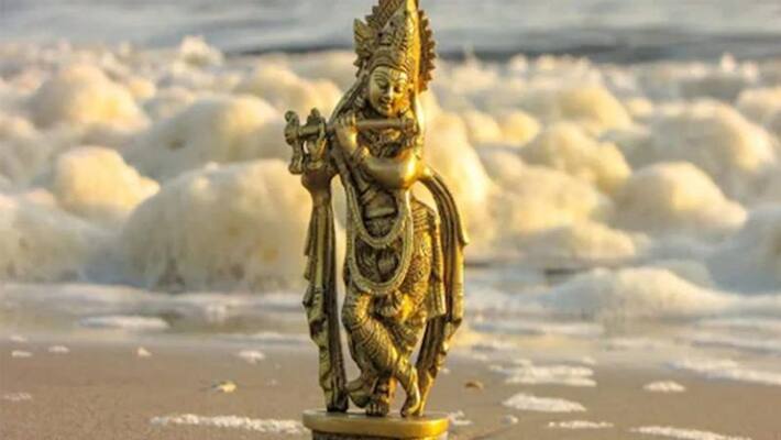 Janmashtami 2022 Banku Vihari temple in Vrindavan is a surprising temple of Lord Krishna bsm Janmashtami 2022 Banku Vihari temple in Vrindavan is a surprising temple of Lord Krishna bsm