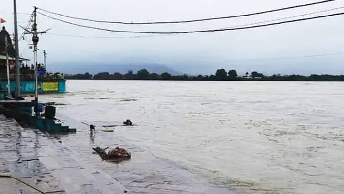 MP weather update Heavy rain alert in 24 hours schools closed in Narmadapuram and Bhopal pwt MP weather update Heavy rain alert in 24 hours schools closed in Narmadapuram and Bhopal pwt