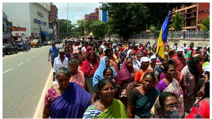 government is ready to discuss the fishermen s strike government is ready to discuss the fishermen s strike