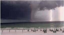 giant waterspout spreads fear on the coast of Florida
