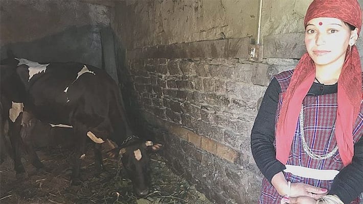 Weird menstruation ritual in Nepal where girl live in a hut for 5 days dva Weird menstruation ritual in Nepal where girl live in a hut for 5 days dva