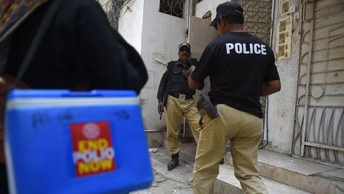 policemen were shot dead in Pakistan while providing protection for polio vaccination policemen were shot dead in Pakistan while providing protection for polio vaccination