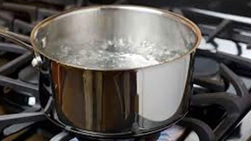 wife poured hot water on her husband is male organ in ranipet
