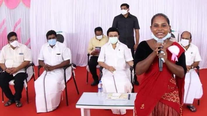 The traders filed a complaint against Ashwini a Nari Kurwar woman at the Mamallapuram police station The traders filed a complaint against Ashwini a Nari Kurwar woman at the Mamallapuram police station