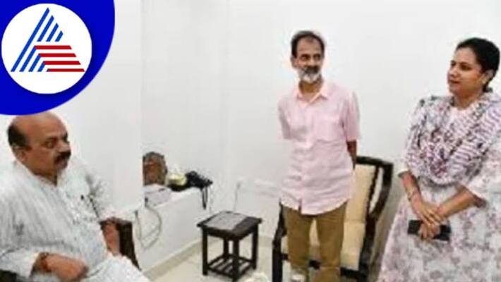 Raghavendra Rajkumar Ashwini meets CM Basavaraj Bommai to develop Puneeth rajkumar memorial vcs Raghavendra Rajkumar Ashwini meets CM Basavaraj Bommai to develop Puneeth rajkumar memorial vcs