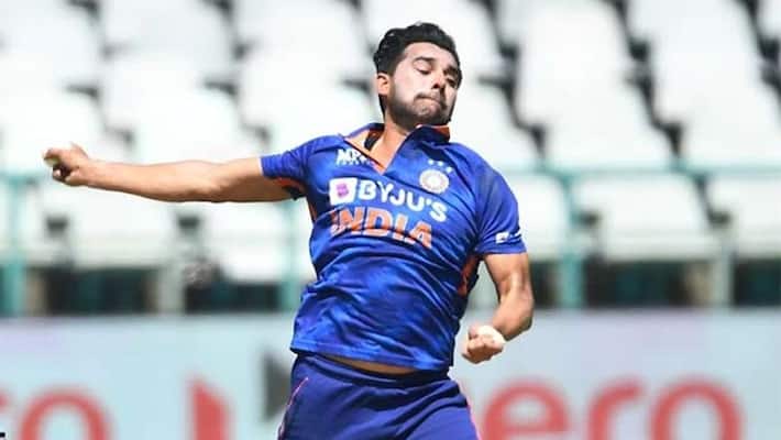 INDvsZIM 1st ODI: Indian Bowlers fantastic performance against Zimbabwe in 1st ODI INDvsZIM 1st ODI: Indian Bowlers fantastic performance against Zimbabwe in 1st ODI