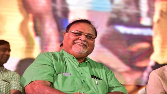 CBI Court Rejects Partha Chatterjee Bail Prayer AND Extends Remand CBI Court Rejects Partha Chatterjee Bail Prayer AND Extends Remand