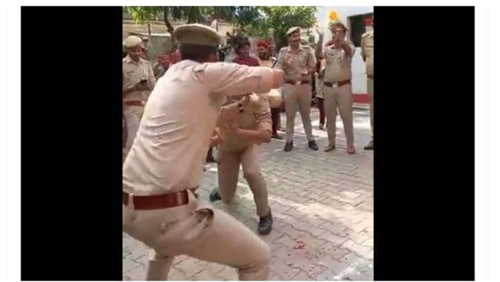 Action against police officers who performed naga dance in uniform during Independence Day celebrations in Uttar Pradesh Action against police officers who performed naga dance in uniform during Independence Day celebrations in Uttar Pradesh