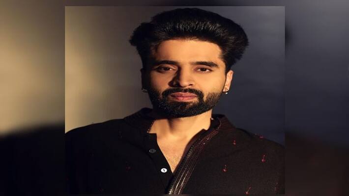 Jackky Bhagnani announces his upcoming crime thriller film Cuttputlli Jackky Bhagnani announces his upcoming crime thriller film Cuttputlli