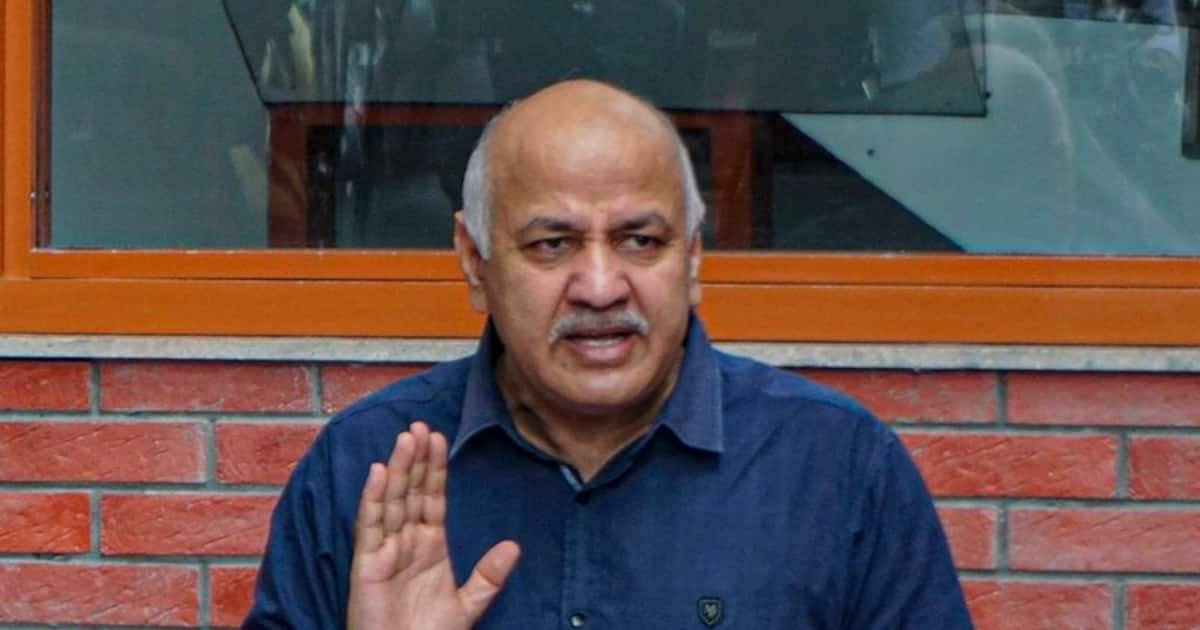 SC Dismisses Manish Sisodia's Plea To Quash Defamation Case Filed By ...