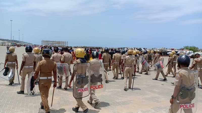 fishermen protests against Vizhinjam port contracted to Adani group