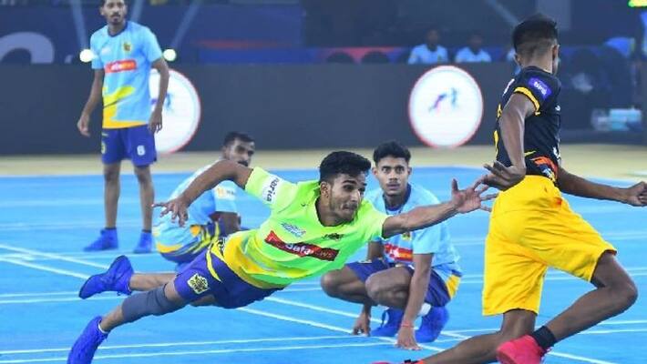 Chennai Quick Guns and Odisha Juggernauts register their second win in Ultimate Kho Kho 2022 kvn Chennai Quick Guns and Odisha Juggernauts register their second win in Ultimate Kho Kho 2022 kvn