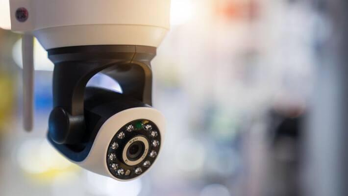 CCTV cameras and chocolates Worth Rs 17 lakh stolen in Lucknow CCTV cameras and chocolates Worth Rs 17 lakh stolen in Lucknow