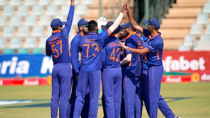 zimbabwe set very easy target to india in second odi zimbabwe set very easy target to india in second odi