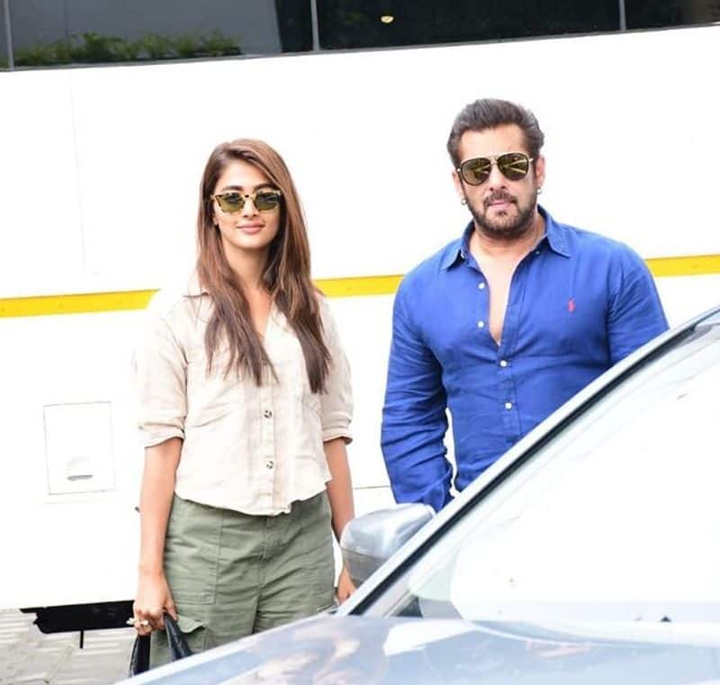 Salman Khan is dating 24 years younger actress Pooja Hegde rps