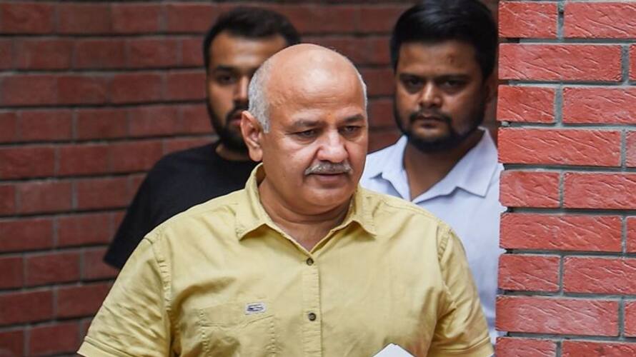 govt house should be vacated by march 21 orders public works depat to manish sisodia govt house should be vacated by march 21 orders public works depat to manish sisodia