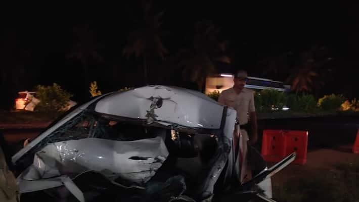 Car accident in Hoskote two died on spot akb Car accident in Hoskote two died on spot akb