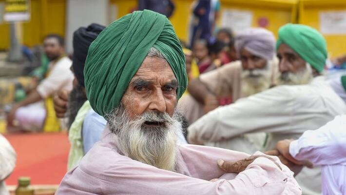 Punjab farmers protest again.. Center is not fulfilling the promises, stop the train.. Punjab farmers protest again.. Center is not fulfilling the promises, stop the train..