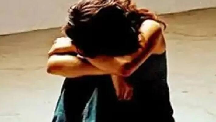 shocking crime of dumka minor girl attempt to rape by auto driver in Jharkhand kpr shocking crime of dumka minor girl attempt to rape by auto driver in Jharkhand kpr