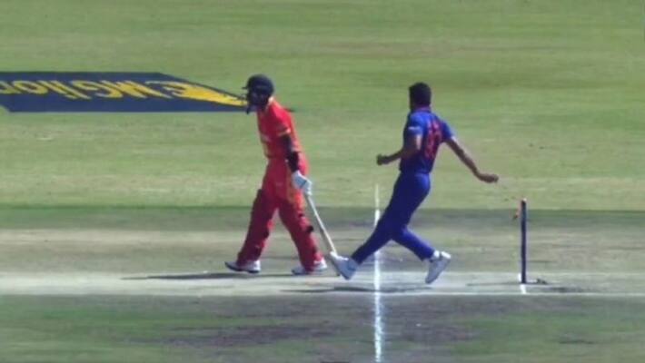 deepak chahar shoots mankad warning to zimbabwe batsman during last odi deepak chahar shoots mankad warning to zimbabwe batsman during last odi