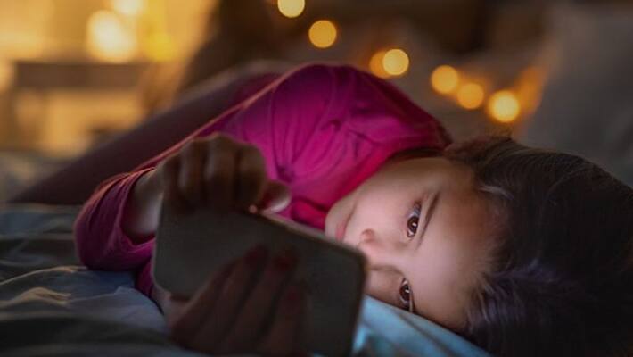Here are 7 easy ways for parents to get rid of their child's smartphone addiction bsm Here are 7 easy ways for parents to get rid of their child's smartphone addiction bsm