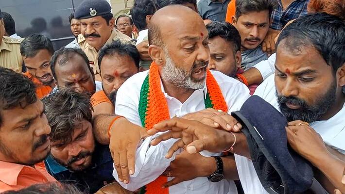 The stalled Telangana BJP padayatra; BJP seeks Governor's intervention The stalled Telangana BJP padayatra; BJP seeks Governor's intervention