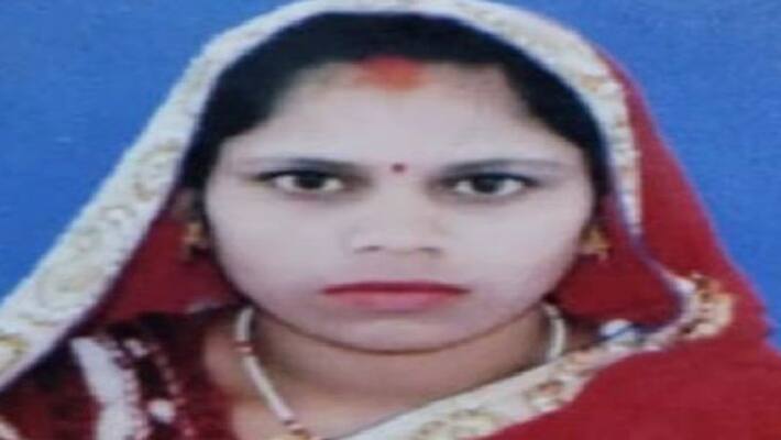 Varanasi Dead body of married woman found hanging in room under suspicious circumstances shocking reason behind murder Varanasi Dead body of married woman found hanging in room under suspicious circumstances shocking reason behind murder