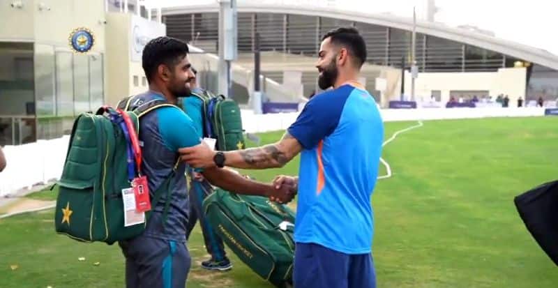 Virat Kohli and Babar Azam praised each other ahead of India vs Pakistan mega match in Asia Cup 2022 spb