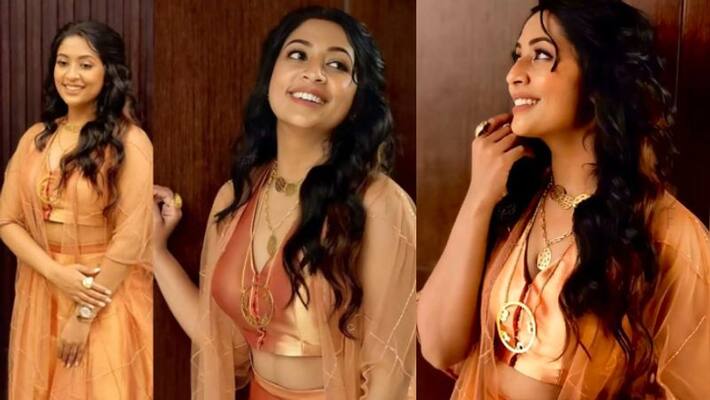 Navya Nair latest photoshoot video Navya Nair latest photoshoot video