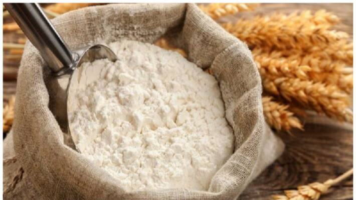 The Cabinet amends policy to limit wheat flour exports in order to keep domestic prices from rising. The Cabinet amends policy to limit wheat flour exports in order to keep domestic prices from rising.