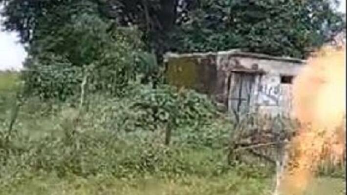 madhya pradesh hand pump is spitting water and fire video goes viral ash madhya pradesh hand pump is spitting water and fire video goes viral ash