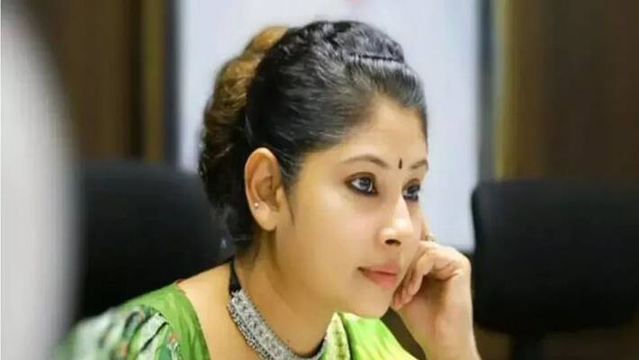 court sent to jail on 14-day remand deputy tahsildar for enter into smitha sabharwal house court sent to jail on 14-day remand deputy tahsildar for enter into smitha sabharwal house