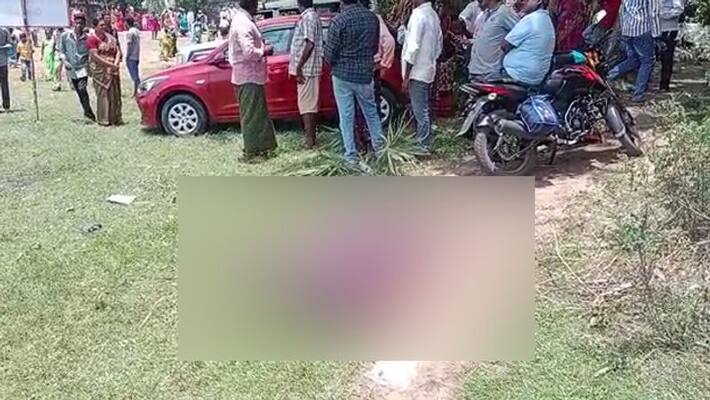 women died in huge public crowd at ap cm ys jagan event at pedana women died in huge public crowd at ap cm ys jagan event at pedana